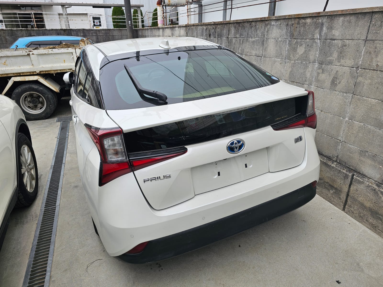TOYOTA PRIUS ETA TBA JD