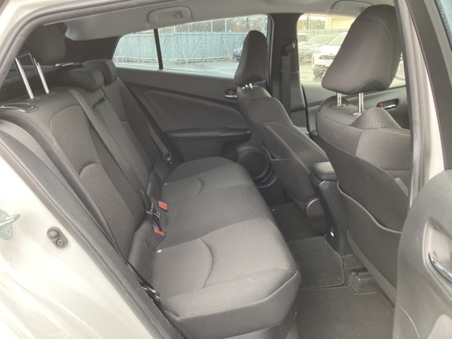 TOYOTA PRIUS 2022 White