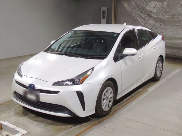 TOYOTA PRIUS 2021 White